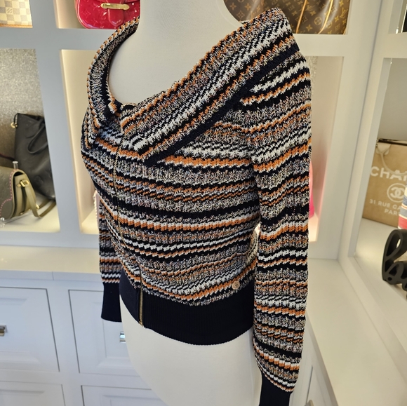 BNWT Chanel Top Sz 40 New $2950 P55770K07317 - Picture 2 of 7